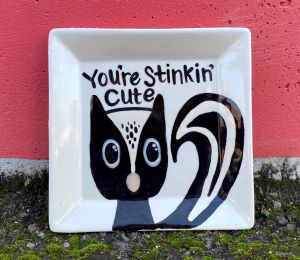 McKenzie Towne Skunk Plate